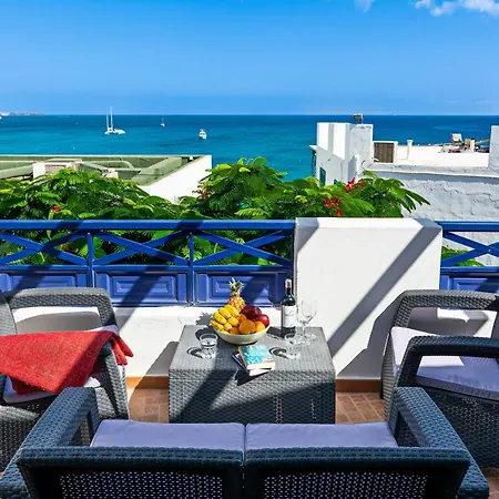Dorada Center Close To The Playa Blanca