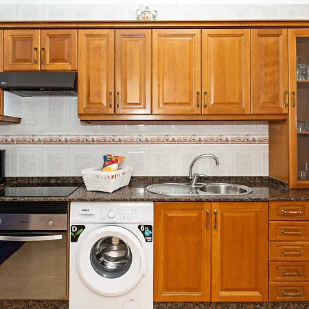 Dorada Center Close To The By Pvl Daire Playa Blanca